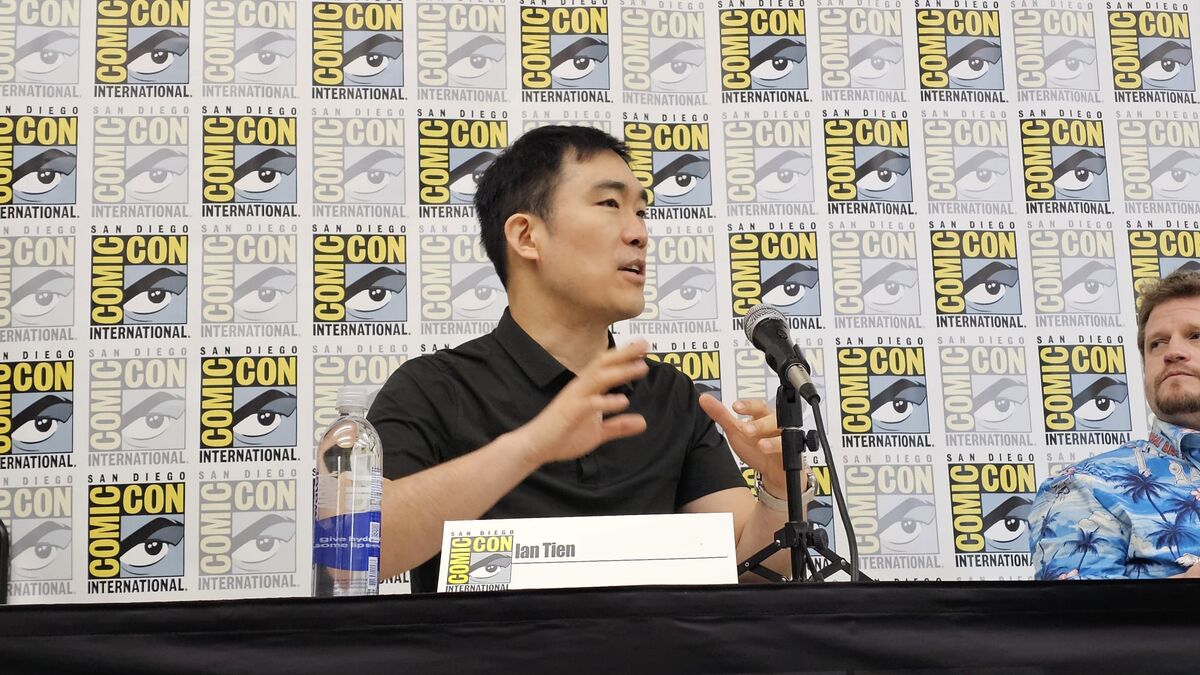 Ian Tien speaking at San Diego Comic-Con panel
